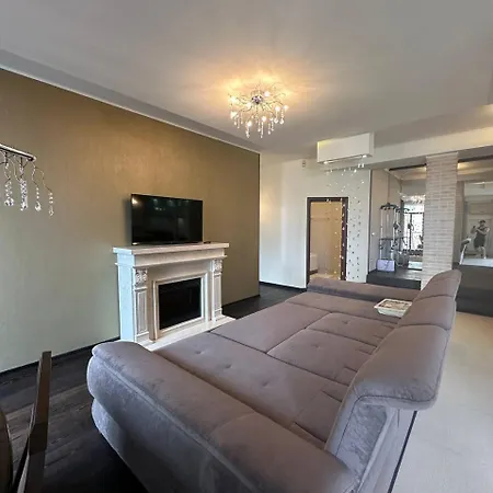 Em новая аркадия Apartment Odesa